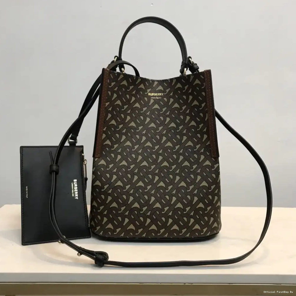 Official FirstBag Ru E-canvas Peggy Monogram Small Bag Bucket BURBERRY 0528